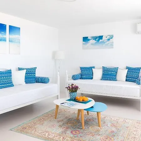 Sugar Blue Апартаменты *